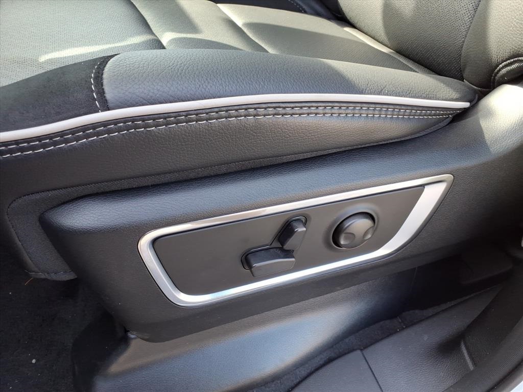 2026 Ram 1500 Laramie photo 11