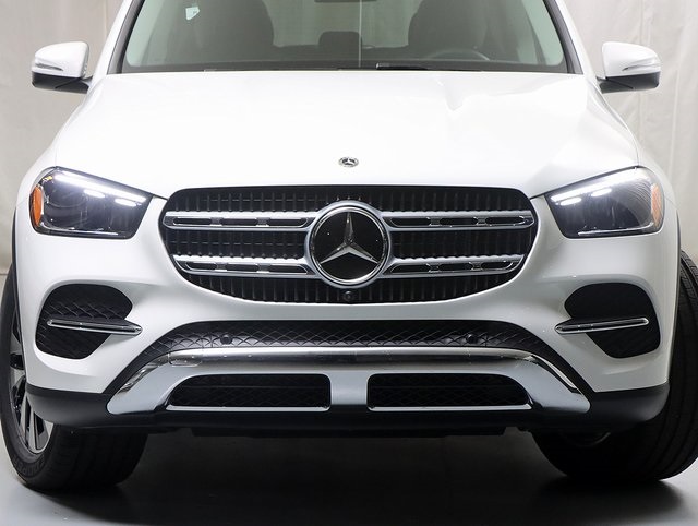 2025 Mercedes Benz GLE 350 4MATIC photo 4
