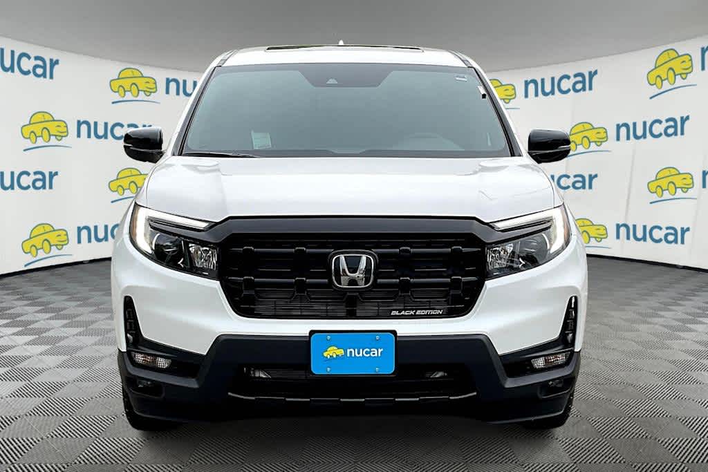 2025 Honda Ridgeline Black Edition photo 2