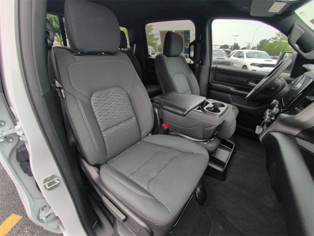 2025 Ram 1500 Tradesman photo 18