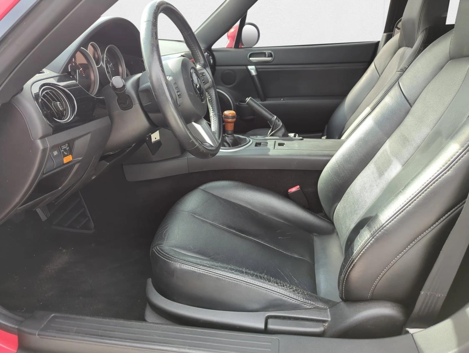 2007 Mazda MX-5 Miata Miata Grand Touring photo 14