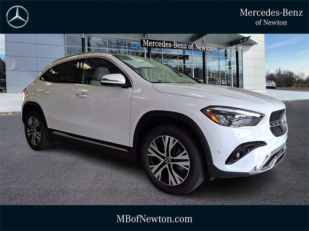 2026 Mercedes-Benz GLA GLA 250's photo