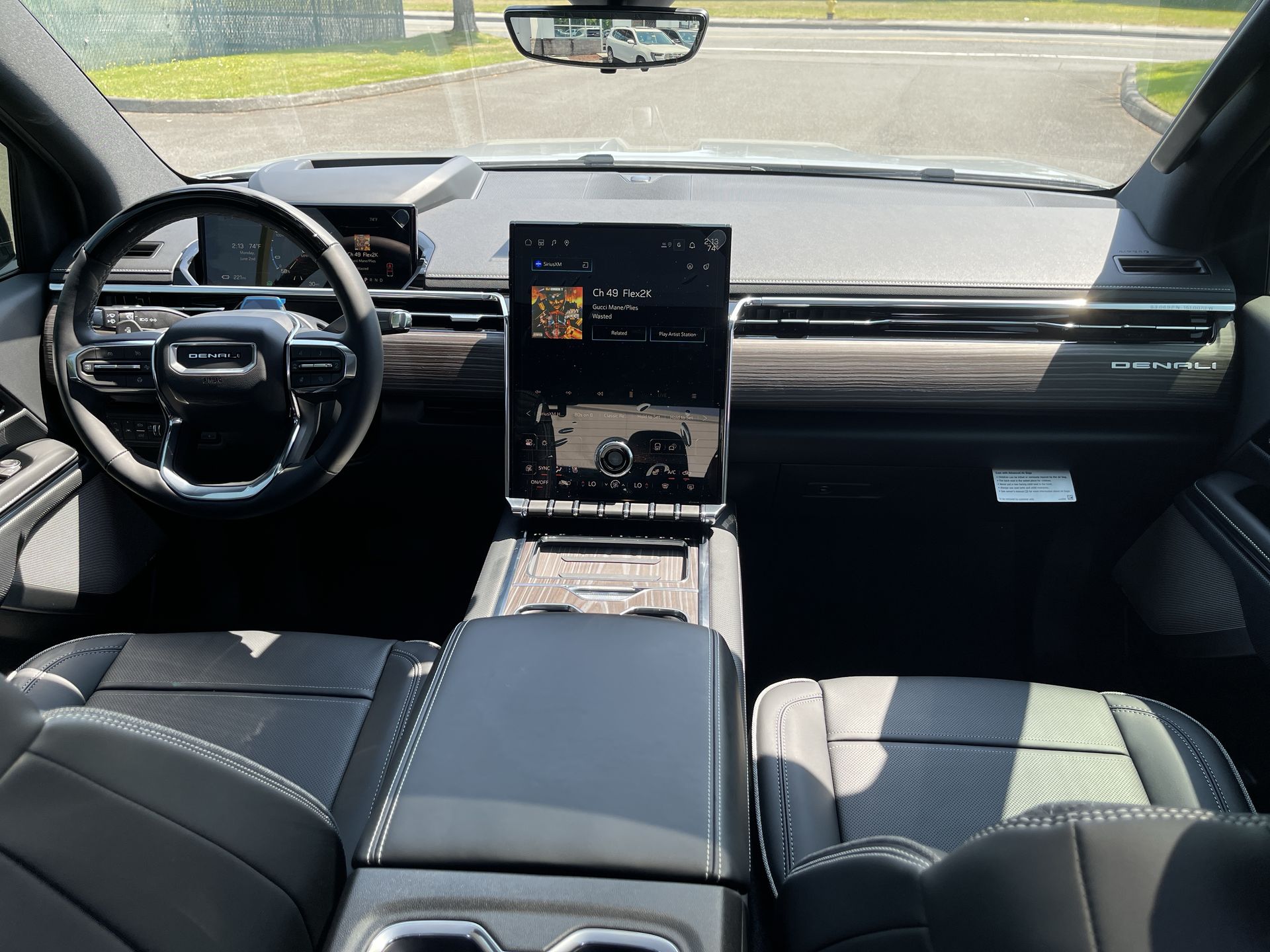2025 Gmc Sierra Denali photo 20