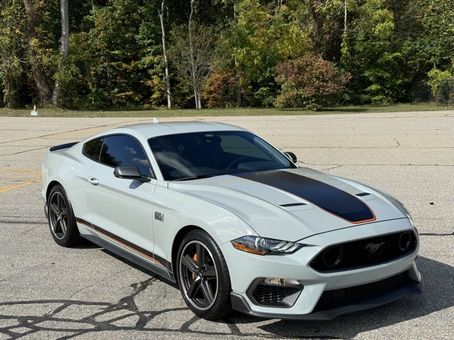 2023 Ford Mustang Mach 1 photo 3