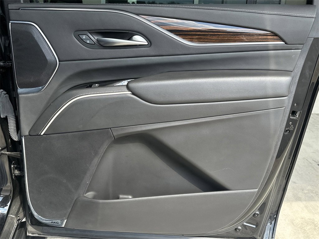 2023 Cadillac Escalade ESV Premium Luxury photo 28