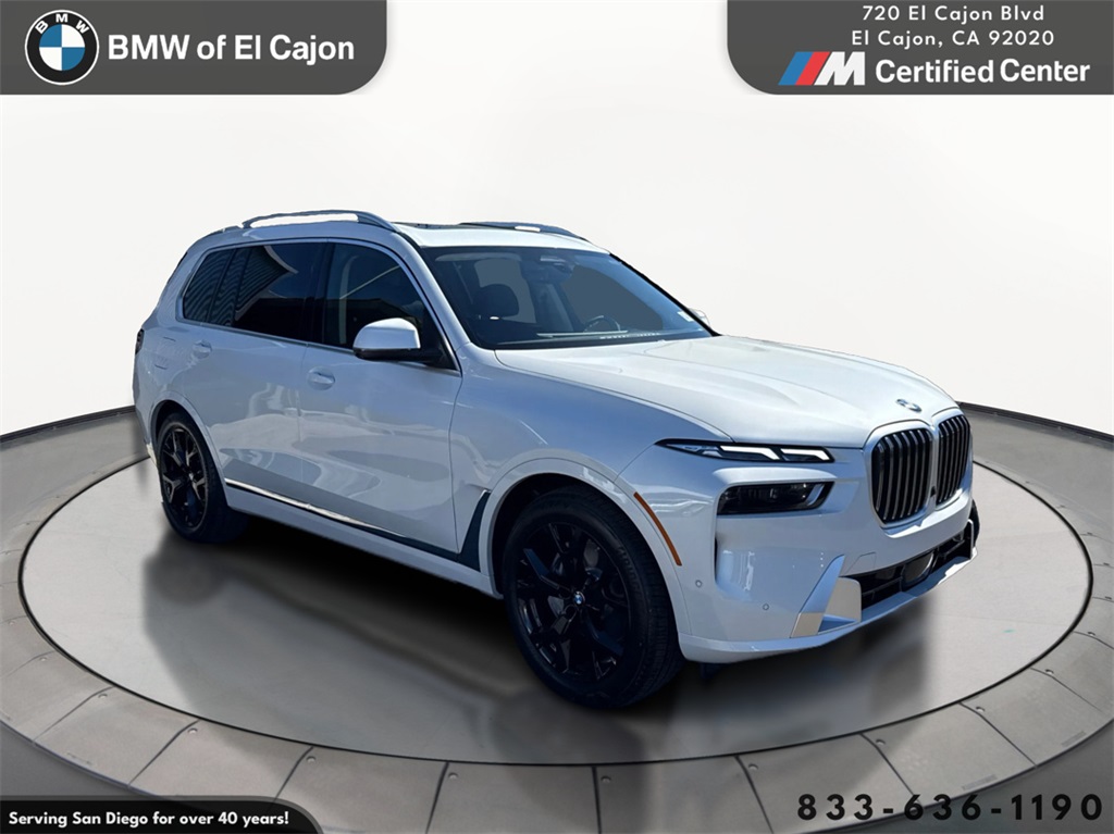 2026 BMW X7 40i's photo