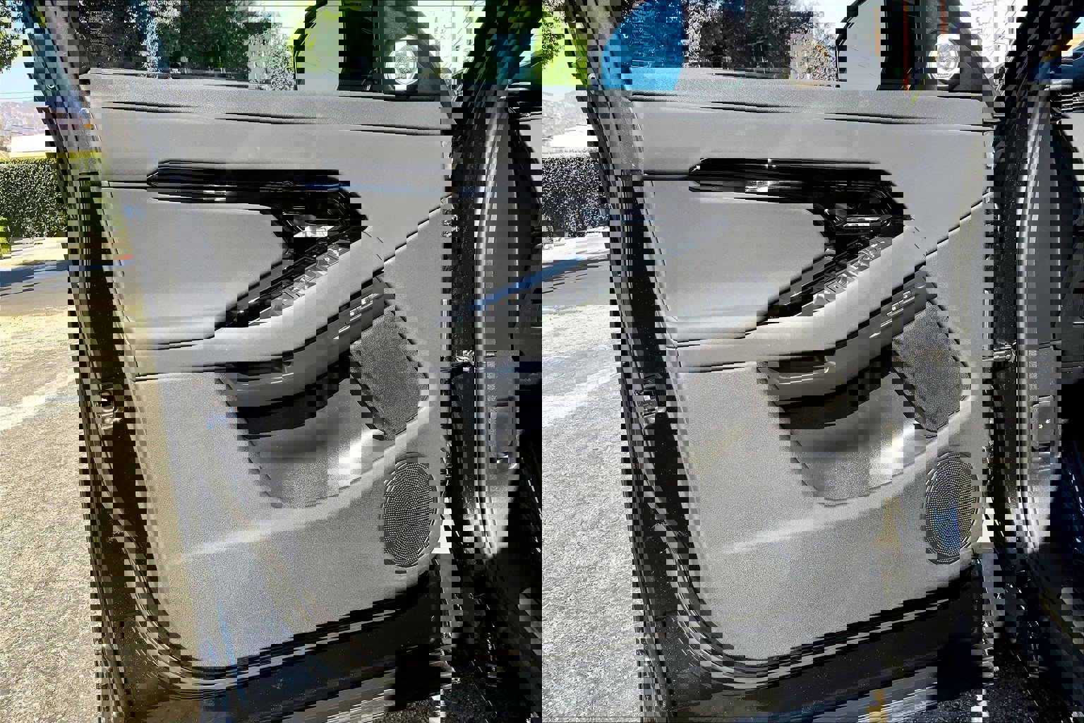 2024 Land Rover Range Rover Evoque Dynamic SE photo 19