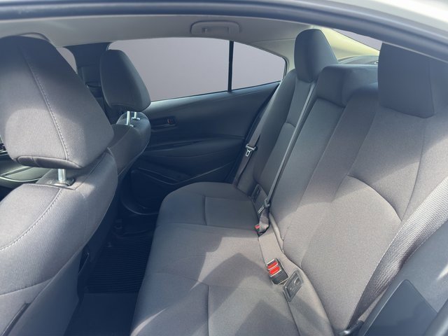 2022 Toyota Corolla LE photo 20