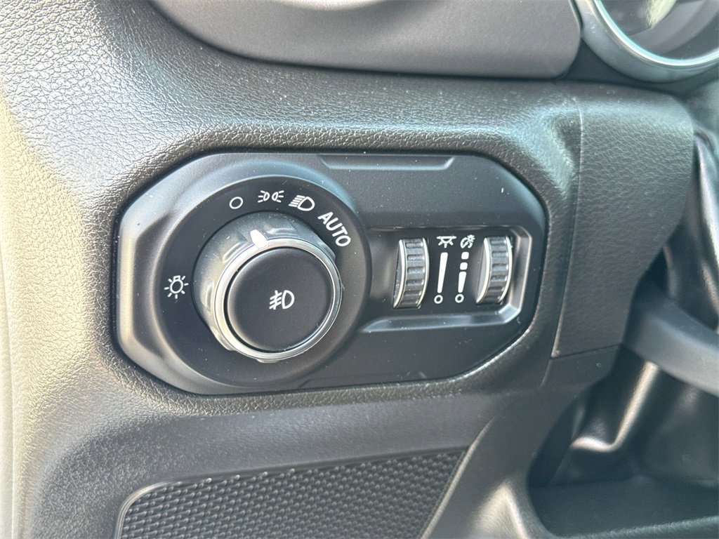 2022 Jeep Wrangler Unlimited High Tide photo 26