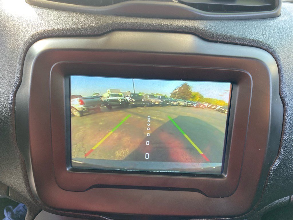 2021 Jeep Renegade Latitude photo 13