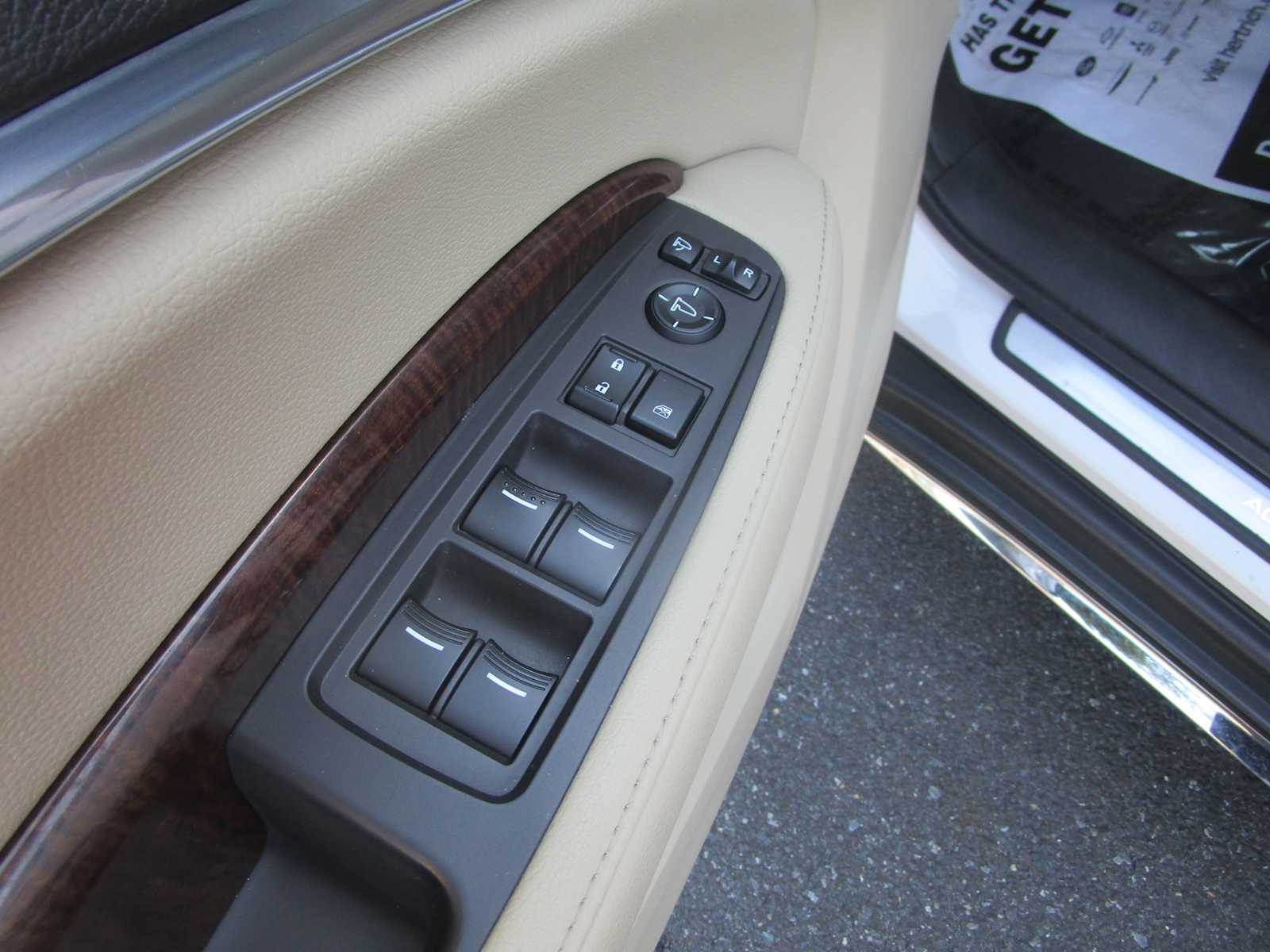 2017 Acura MDX SH-AWD Technology photo 12