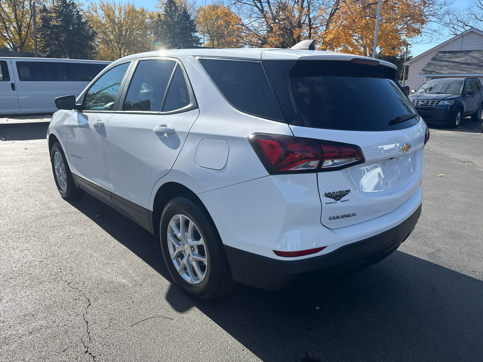 2024 Chevrolet Equinox LS photo 4