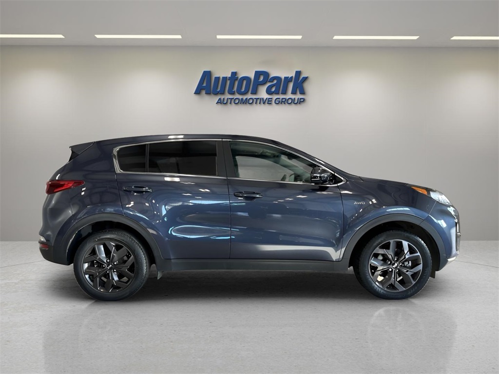 2022 Kia Sportage LX Value Edition photo 8