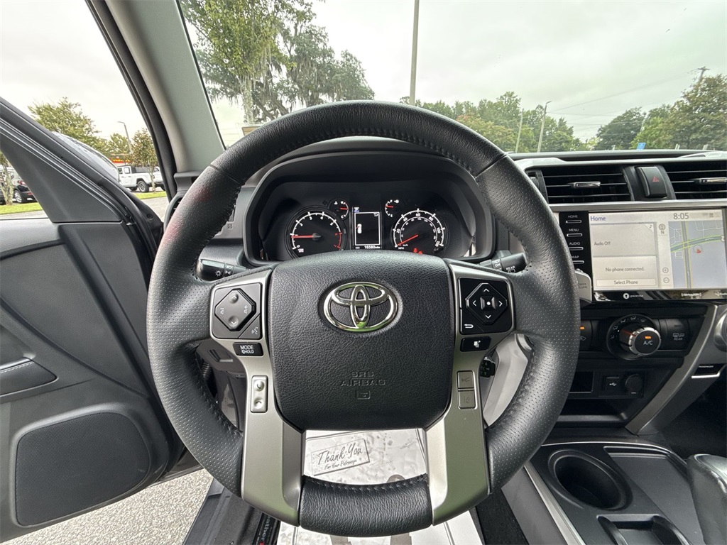 2022 Toyota 4Runner SR5 Premium photo 14