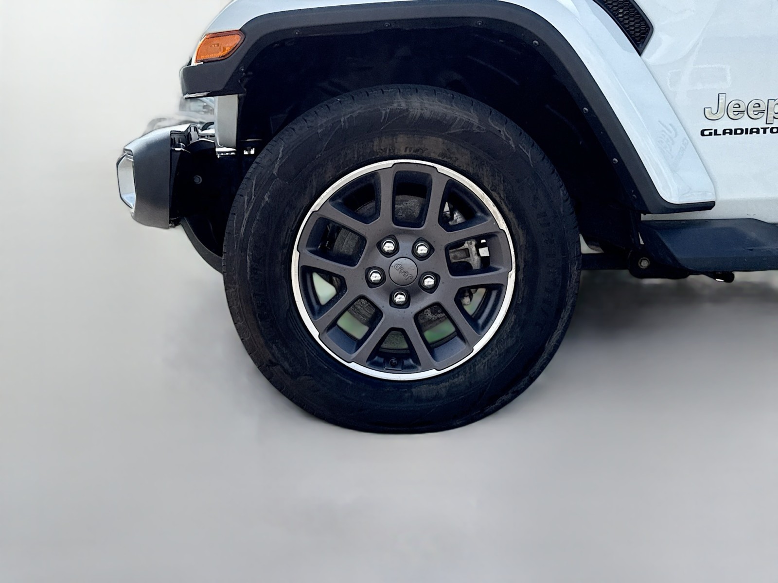 2021 Jeep Gladiator Overland photo 27