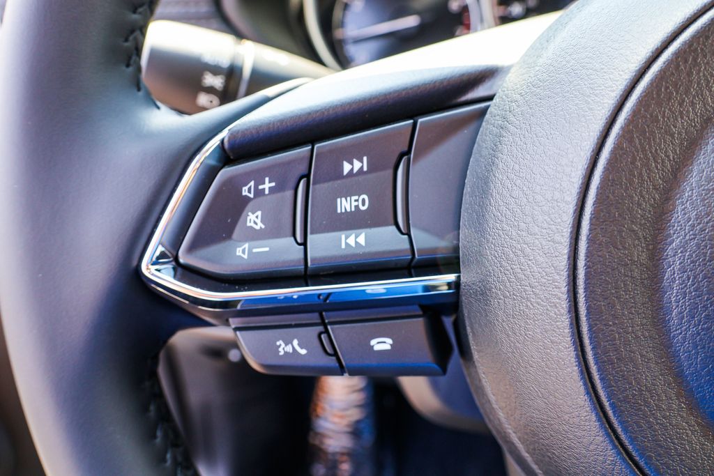 2025 Mazda CX-5 2.5 Select photo 15