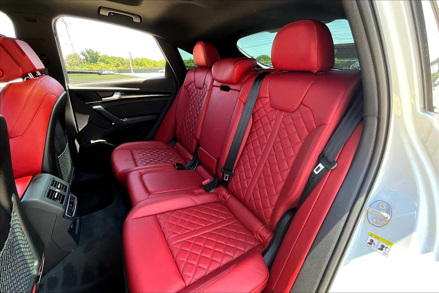 2023 Audi SQ5 Premium Plus photo 34