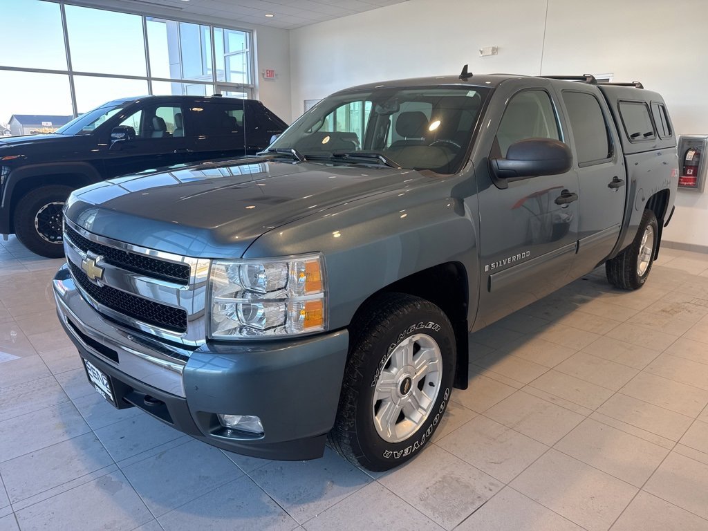 Used 2009 Chevrolet Silverado 1500 1LT with VIN 3GCEK23329G141467 for sale in Spring Valley, Minnesota