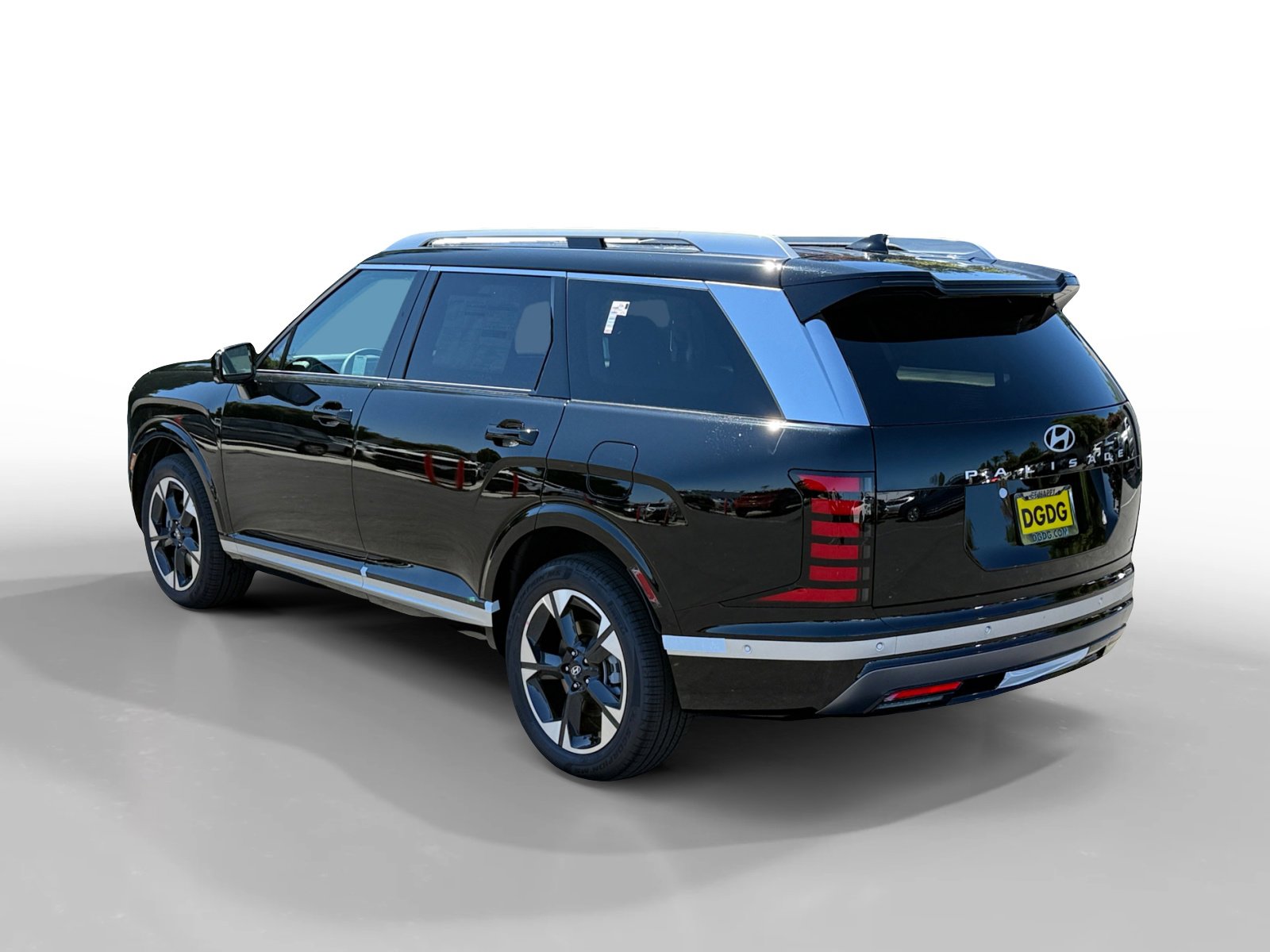 2026 Hyundai Palisade Limited photo 3