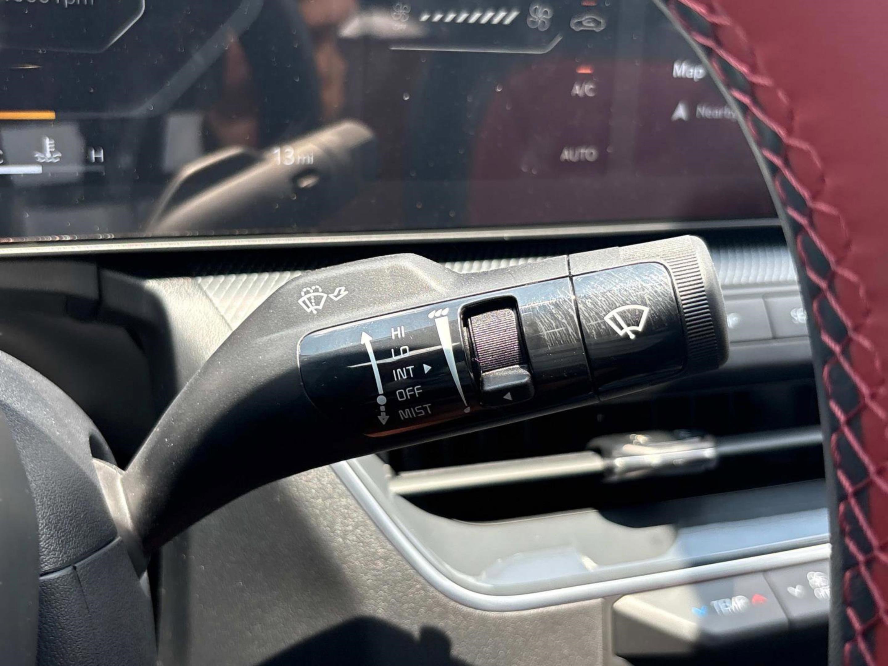 2025 Kia K4 GT-Line photo 27