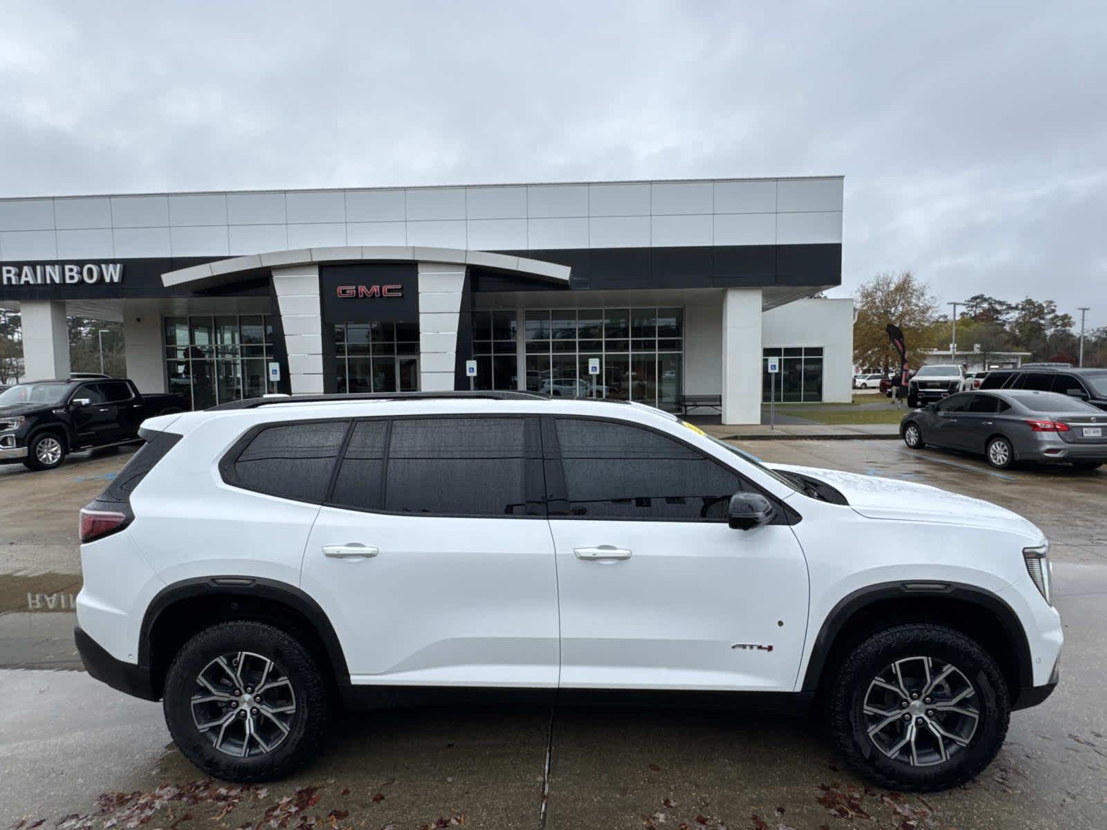 2024 GMC Acadia AT4's photo