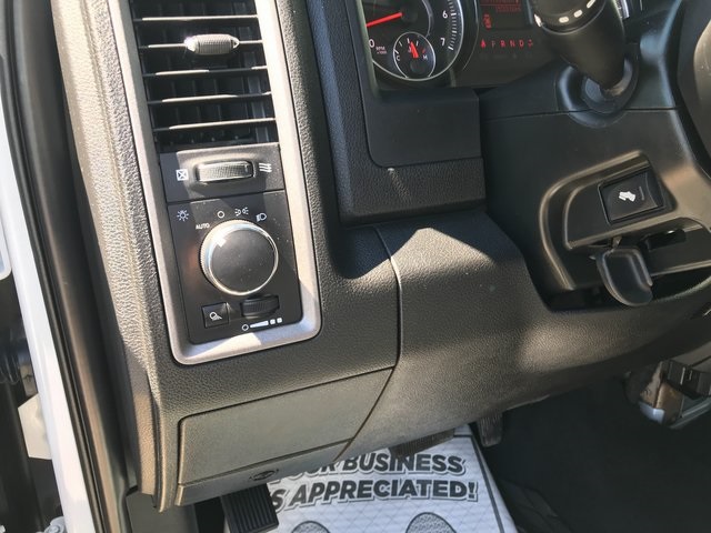2021 Ram 1500 Classic photo 6