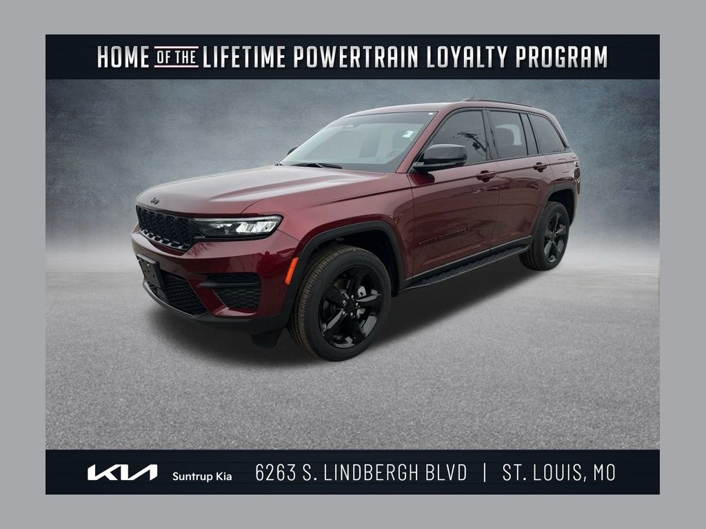 2023 Jeep Grand Cherokee Altitude's photo