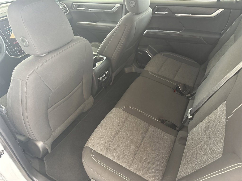 2025 Gmc Acadia Elevation photo 27