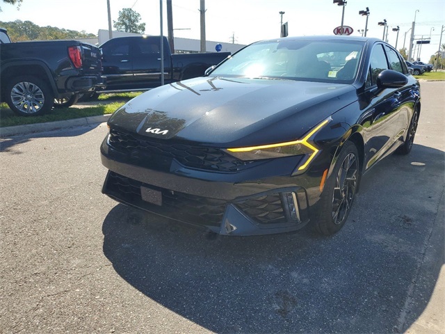 2025 Kia K5 GT-Line photo 5