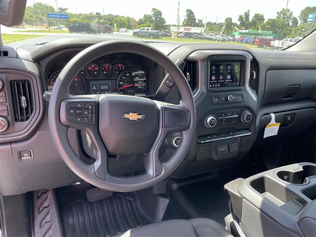 2025 Chevrolet Silverado 1500 photo 11