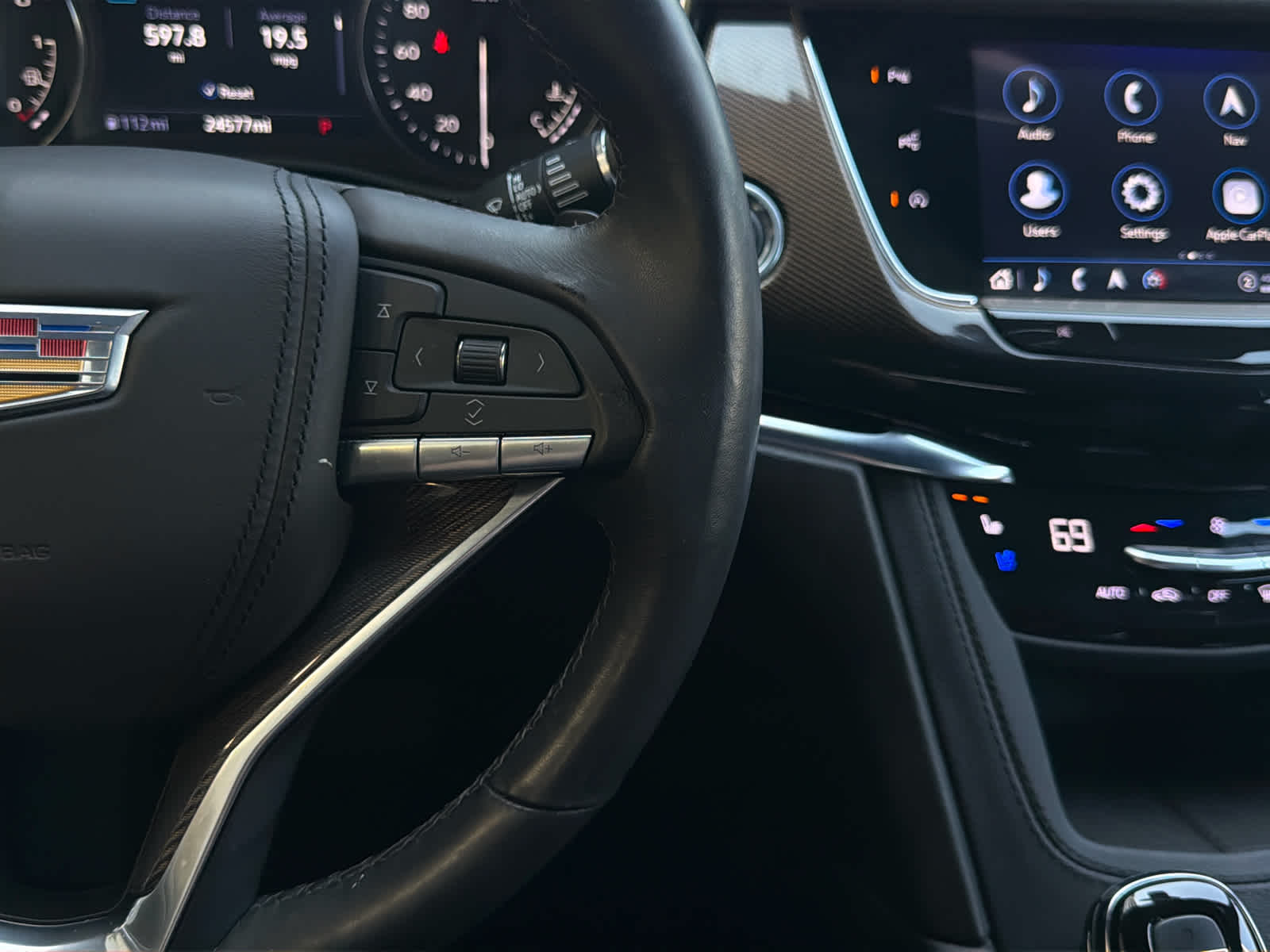 2023 Cadillac XT6 Premium Luxury photo 19