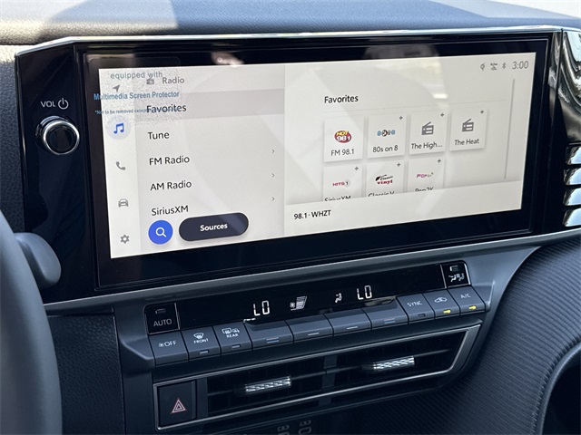 2025 Toyota Camry SE photo 24