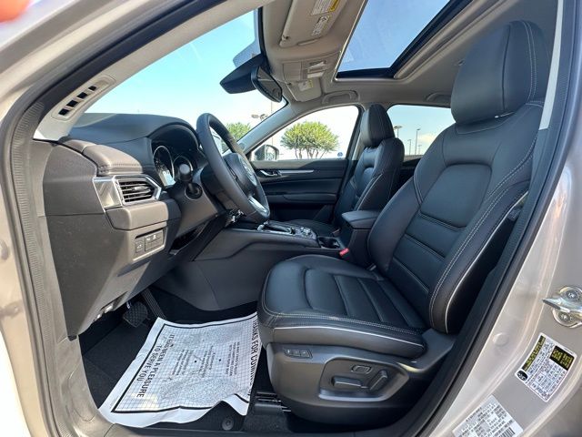 2025 Mazda CX-5 2.5 S Preferred photo 23