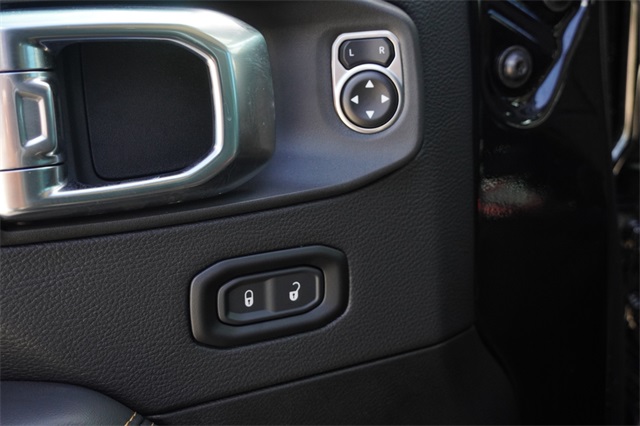 2025 Jeep Gladiator Sport photo 17