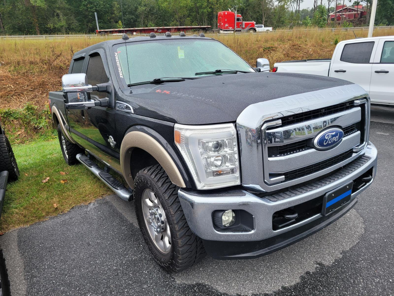 2011 Ford F-250 King Ranch photo 3