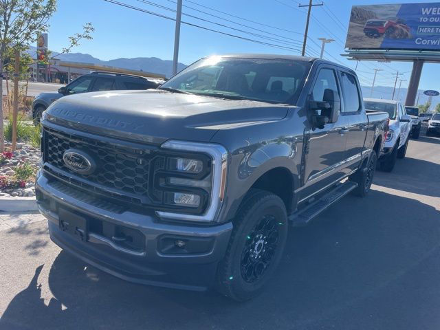 2026 Ford F-250 photo 2