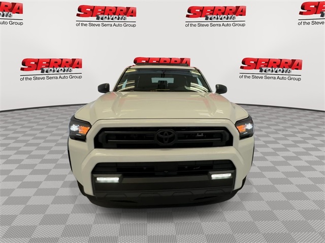 2025 Toyota 4Runner SR5 4WD photo 4