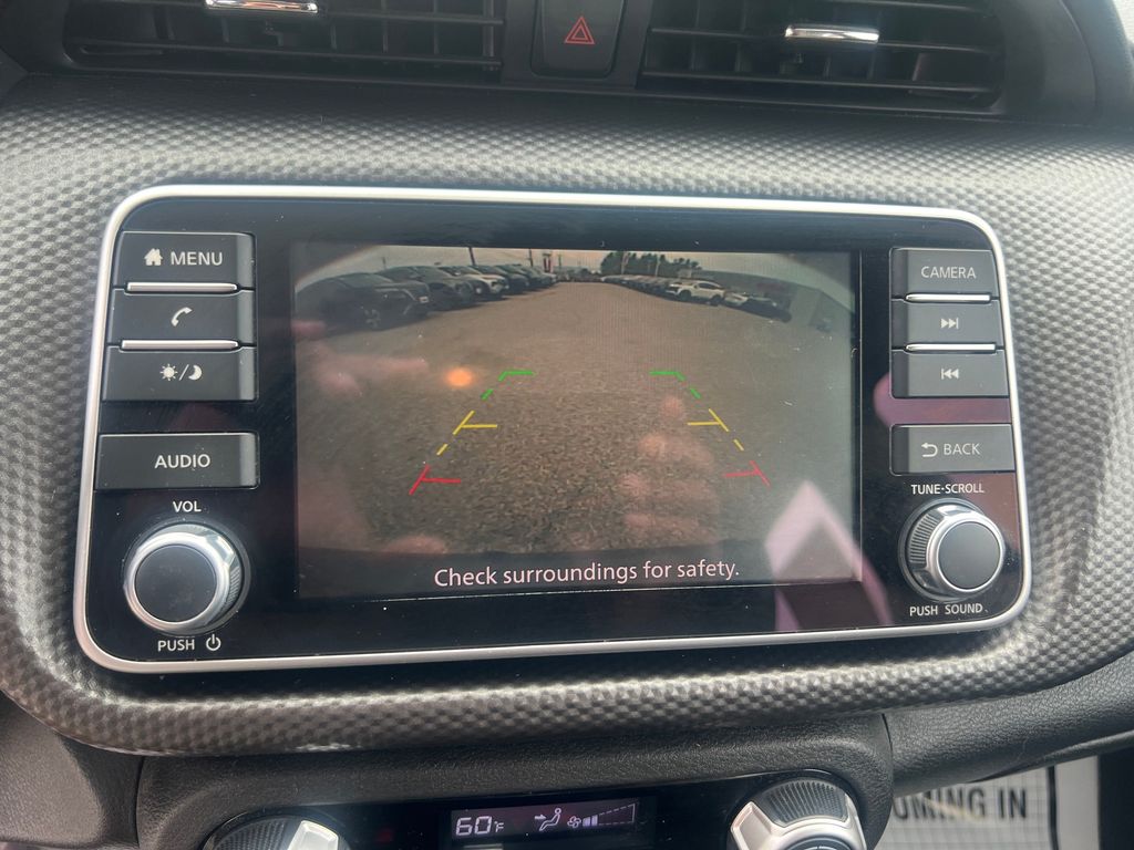 2020 Nissan Kicks SV photo 19