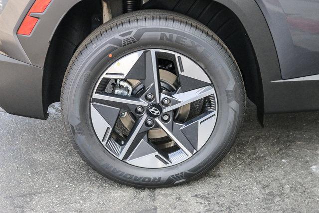 New 2025 Titan Gray Hyundai SEL Convenience image 39