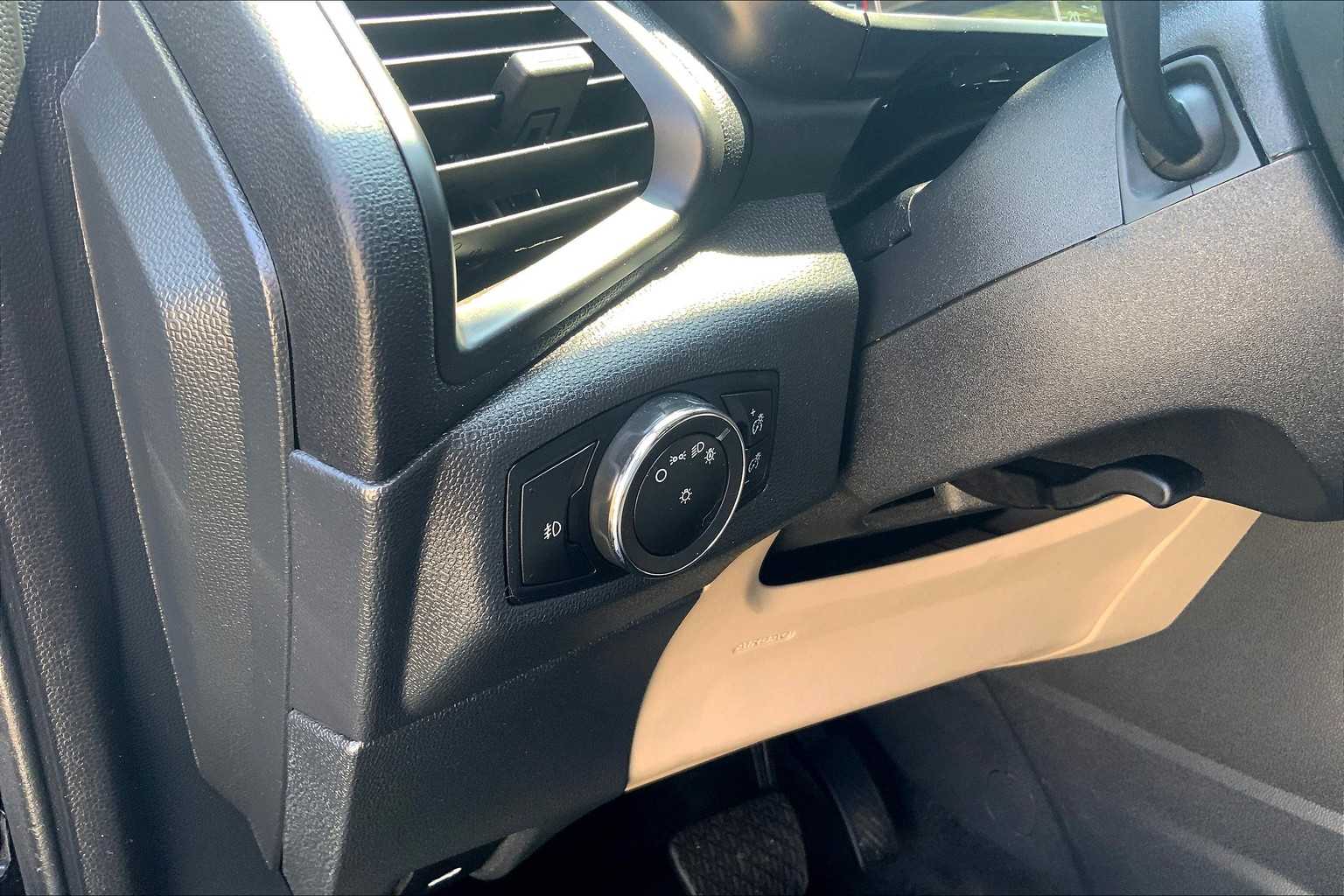 2019 Ford EcoSport Titanium photo 33