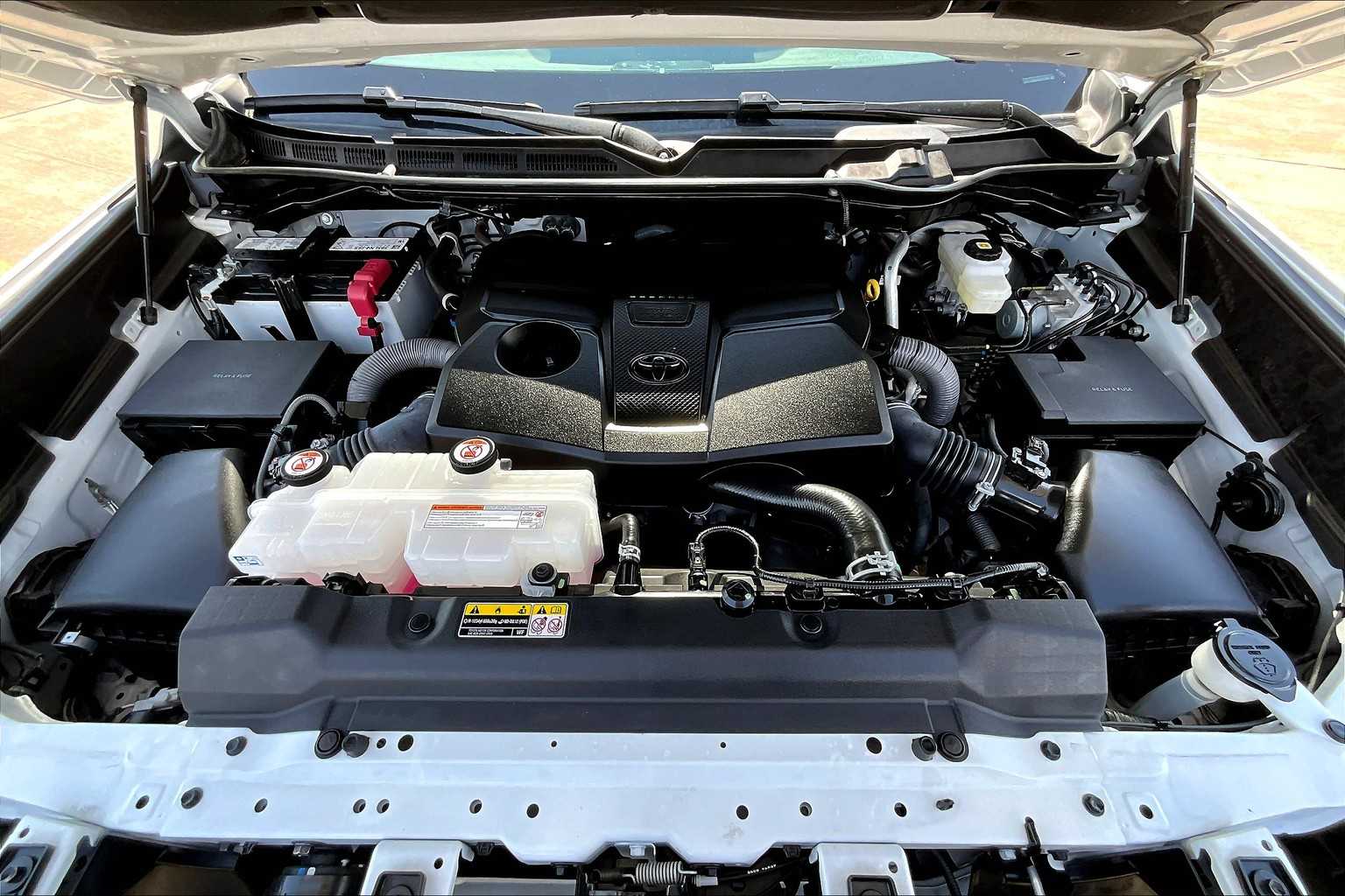2024 Toyota Tundra SR5 photo 28