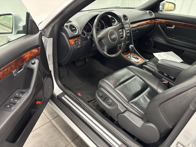 2005 Audi A4 3.0 Cabriolet Quattro photo 9