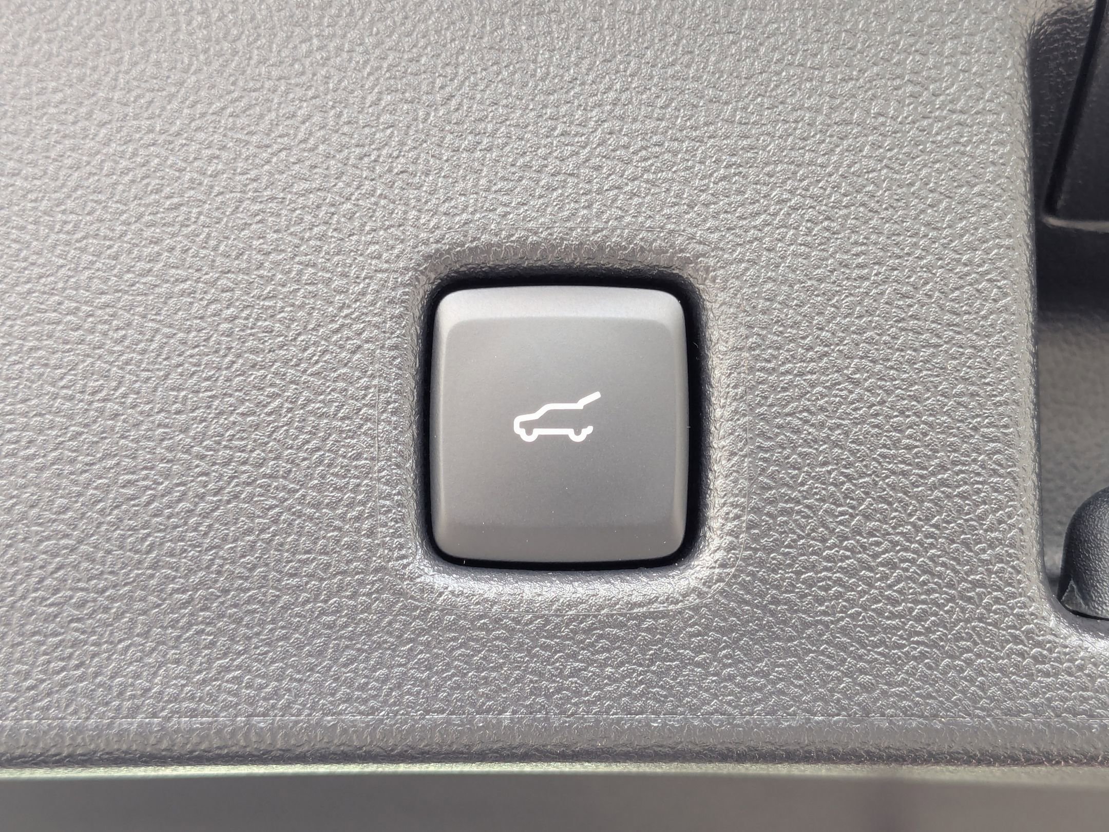 2025 Ford Escape Plug-In Hybrid photo 31