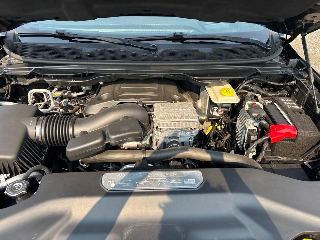 2022 Jeep Wagoneer Series III photo 21