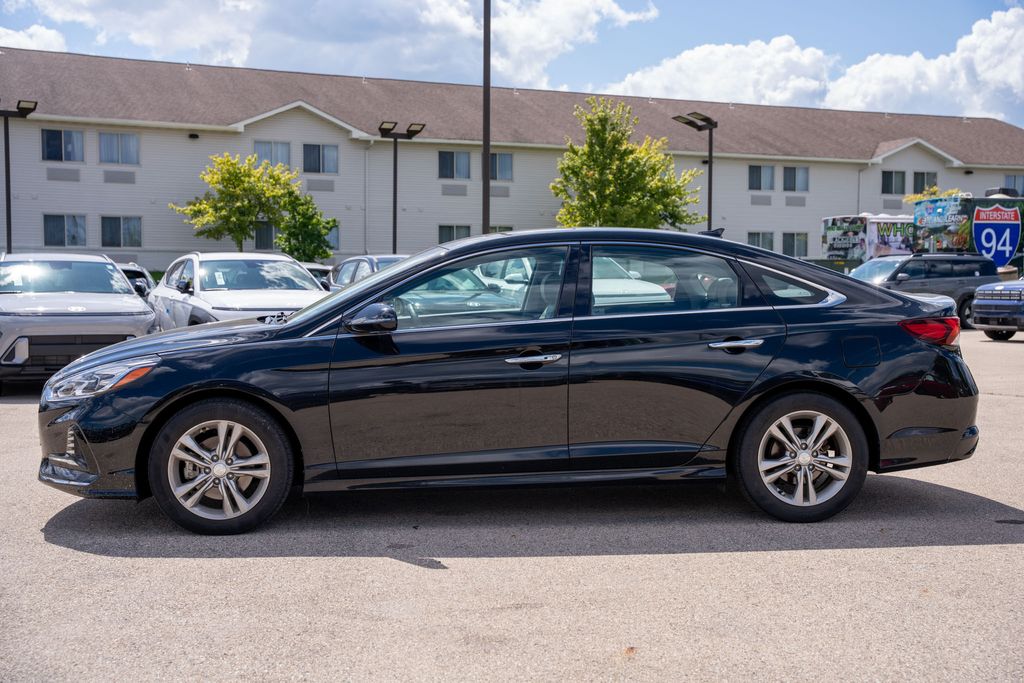 2018 Hyundai Sonata Limited photo 3