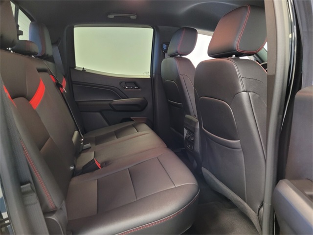 2023 Chevrolet Colorado Z71 photo 11