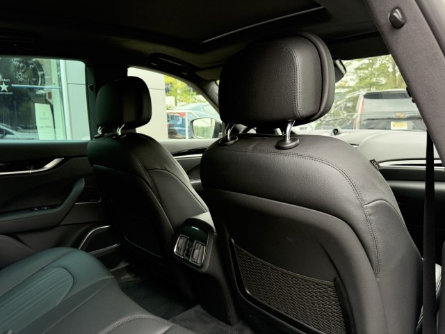 2022 Maserati Levante Modena photo 20