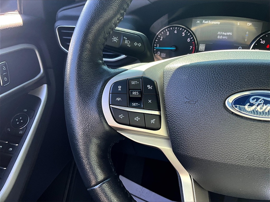 2022 Ford Explorer XLT photo 24