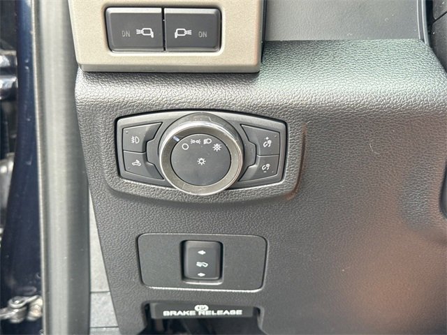 2021 Ford F-250 Lariat photo 18