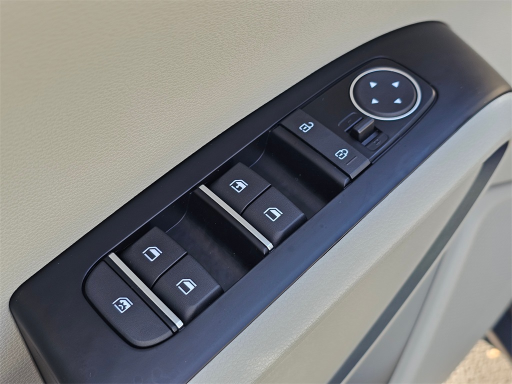 2023 Kia Soul EX photo 22